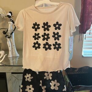 Cat & Jack Cream and Black Kids Matching pajama set